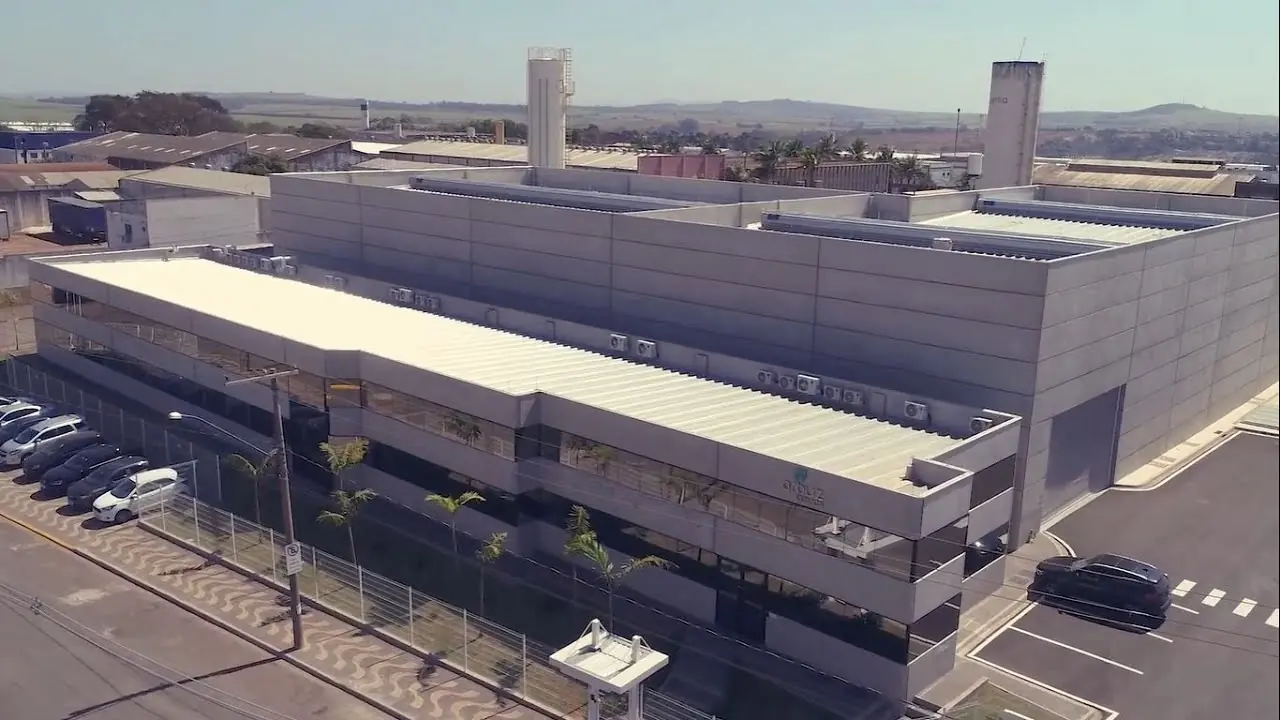Capa do vídeo: Arbuz Química - Processo de Produção